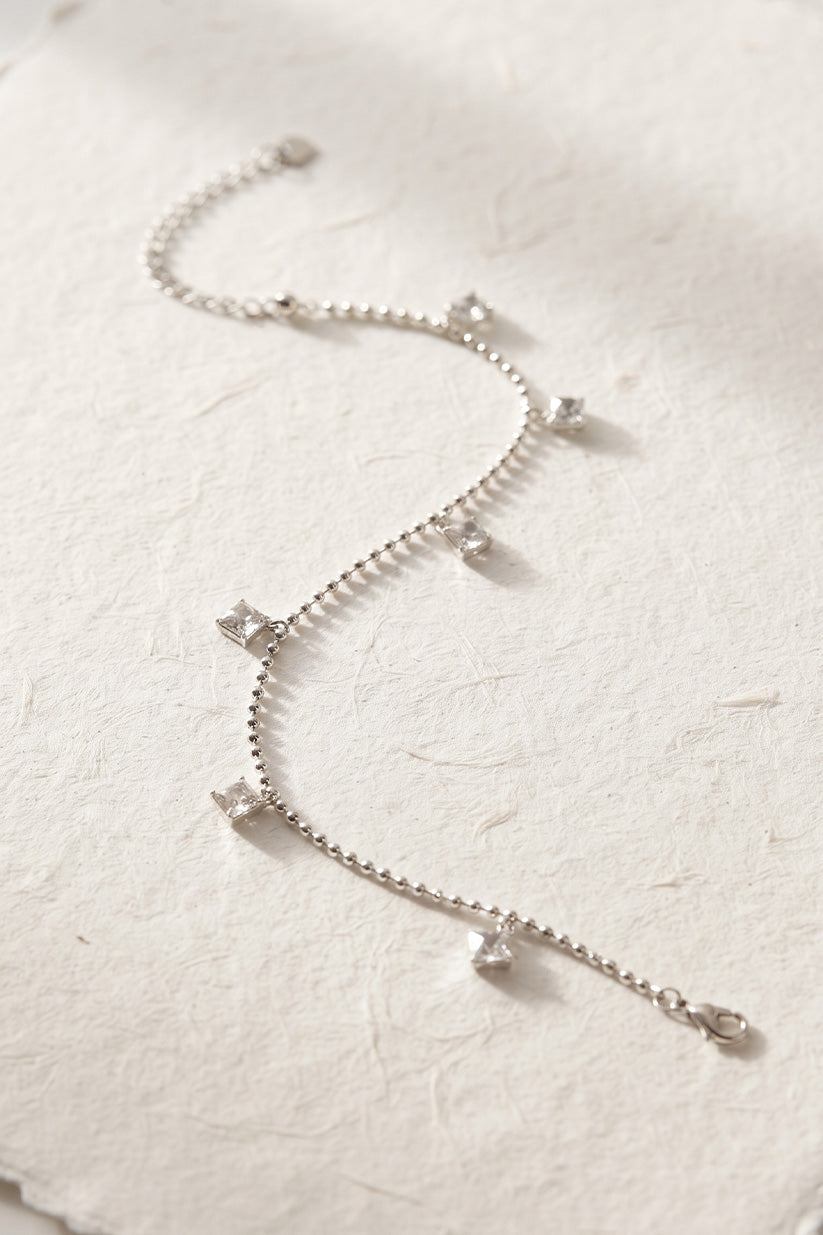 Silver Crystal Charm Anklet – Dainty Beaded Chain Anklet for Women